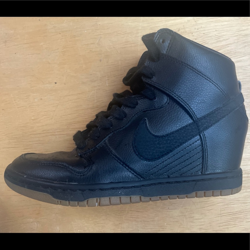 Nike Dunk Sky Hi Wedge Essential Black Gum 6.5
